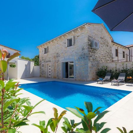 Holiday Home Villa Karmen Sveti Petar u Sumi Exterior foto