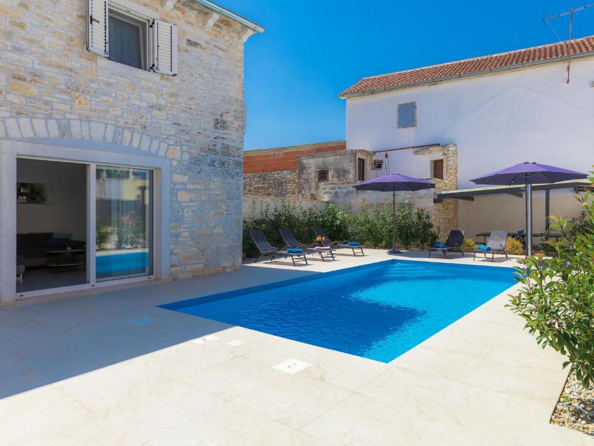 Holiday Home Villa Karmen Sveti Petar u Sumi Exterior foto